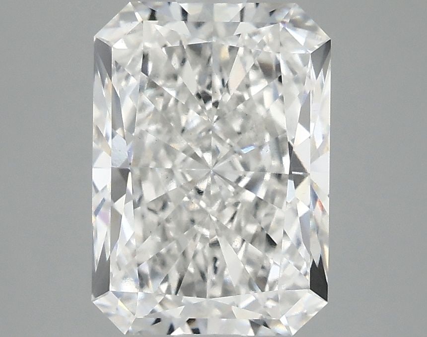 Loose Diamond - RADIANT 2.98ct E VS1: Loose Diamond - RADIANT 2.98ct E VS1 Source: This is a real non-mined Diamond that has been grown in a lab Shape: RADIANT Carats: 2.98 Color: E Clarity: VS1 Certification: IGI Additional images availa