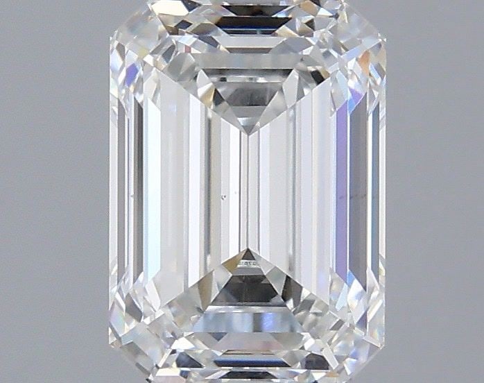 Loose Diamond - EMERALD 2.36ct E VS1: Loose Diamond - EMERALD 2.36ct E VS1 Source: This is a real non-mined Diamond that has been grown in a lab Shape: EMERALD Carats: 2.36 Color: E Clarity: VS1 Certification: IGI Video: