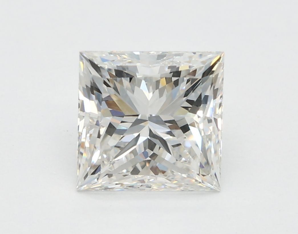 Loose Diamond - PRINCESS 1.7ct G VVS2: Loose Diamond - PRINCESS 1.7ct G VVS2 Source: This is a real non-mined Diamond that has been grown in a lab Shape: PRINCESS Carats: 1.7 Color: G Clarity: VVS2 Certification: IGI Video: