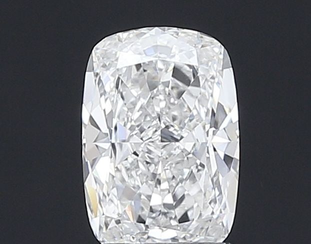 Loose Diamond - CUSHION MODIFIED 4.06ct G VVS2: Loose Diamond - CUSHION MODIFIED 4.06ct G VVS2 Source: This is a real non-mined Diamond that has been grown in a lab Shape: CUSHION MODIFIED Carats: 4.06 Color: G Clarity: VVS2 Certification: IGI Vide