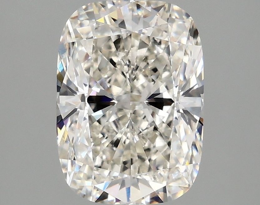 Loose Diamond - CUSHION MODIFIED 2.53ct G VVS2: Loose Diamond - CUSHION MODIFIED 2.53ct G VVS2 Source: This is a real non-mined Diamond that has been grown in a lab Shape: CUSHION MODIFIED Carats: 2.53 Color: G Clarity: VVS2 Certification: IGI Vide