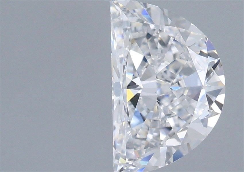 Loose Diamond - HALF MOON 1.5ct D VVS2: Loose Diamond - HALF MOON 1.5ct D VVS2 Source: This is a real non-mined Diamond that has been grown in a lab Shape: HALF MOON Carats: 1.5 Color: D Clarity: VVS2 Certification: IGI Video: