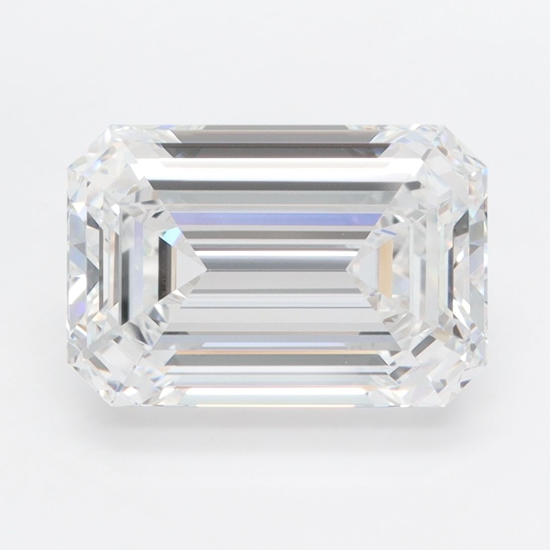 Loose Diamond - EMERALD 4.41ct D IF: Loose Diamond - EMERALD 4.41ct D IF Source: This is a real non-mined Diamond that has been grown in a lab Shape: EMERALD Carats: 4.41 Color: D Clarity: IF Certification: IGI Video: