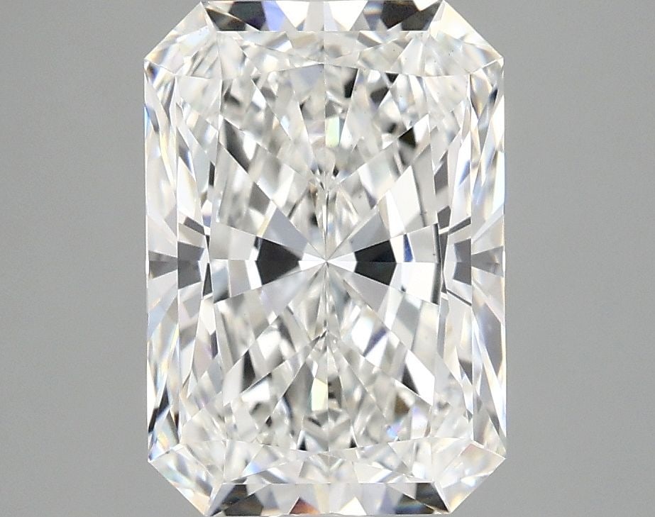 Loose Diamond - RADIANT 3.1ct E VVS2: Loose Diamond - RADIANT 3.1ct E VVS2 Source: This is a real non-mined Diamond that has been grown in a lab Shape: RADIANT Carats: 3.1 Color: E Clarity: VVS2 Certification: IGI Video: