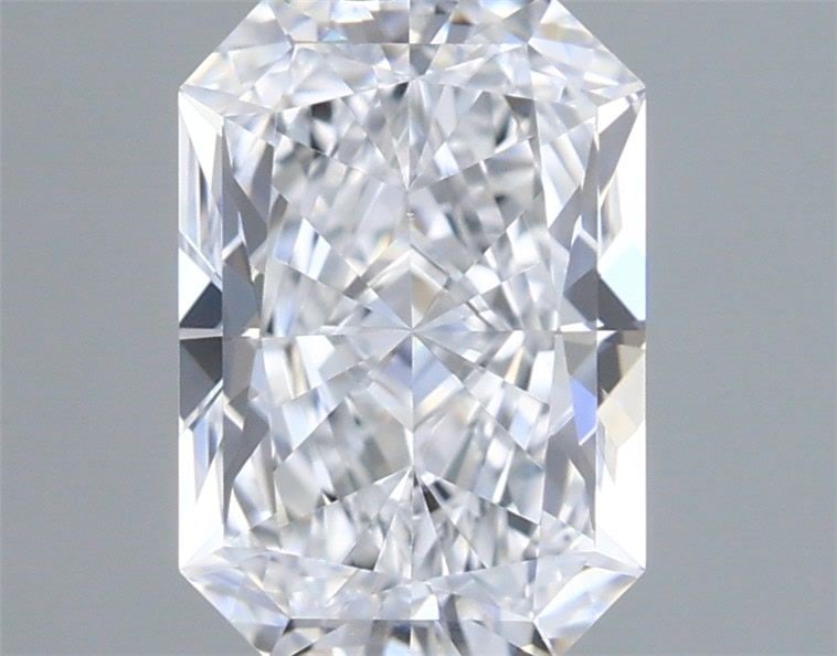 Loose Diamond - RADIANT 1.04ct D VVS2: Loose Diamond - RADIANT 1.04ct D VVS2 Source: This is a real non-mined Diamond that has been grown in a lab Shape: RADIANT Carats: 1.04 Color: D Clarity: VVS2 Certification: IGI Video: