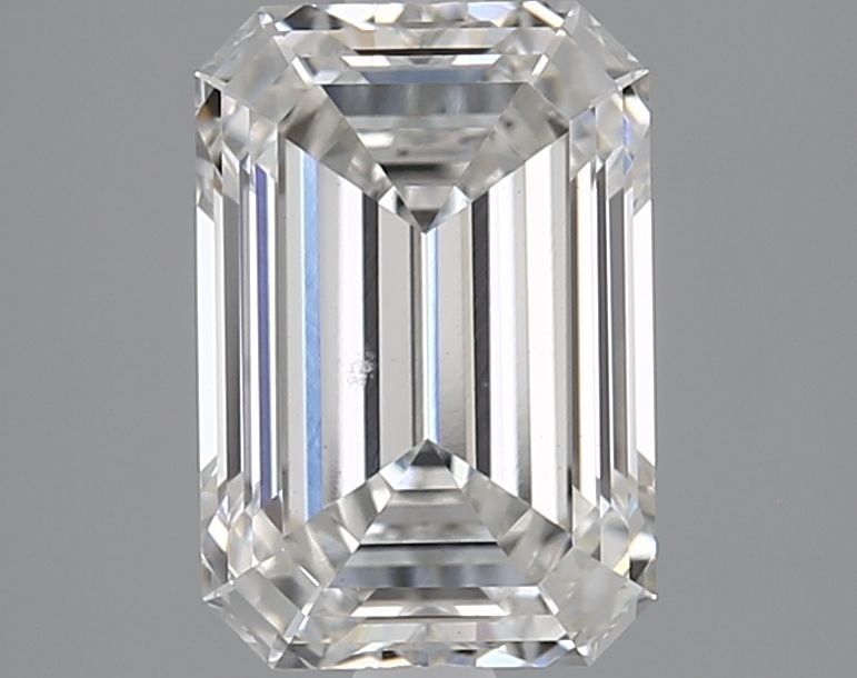 Loose Diamond - EMERALD 2.24ct F VS1: Loose Diamond - EMERALD 2.24ct F VS1 Source: This is a real non-mined Diamond that has been grown in a lab Shape: EMERALD Carats: 2.24 Color: F Clarity: VS1 Certification: IGI Video: