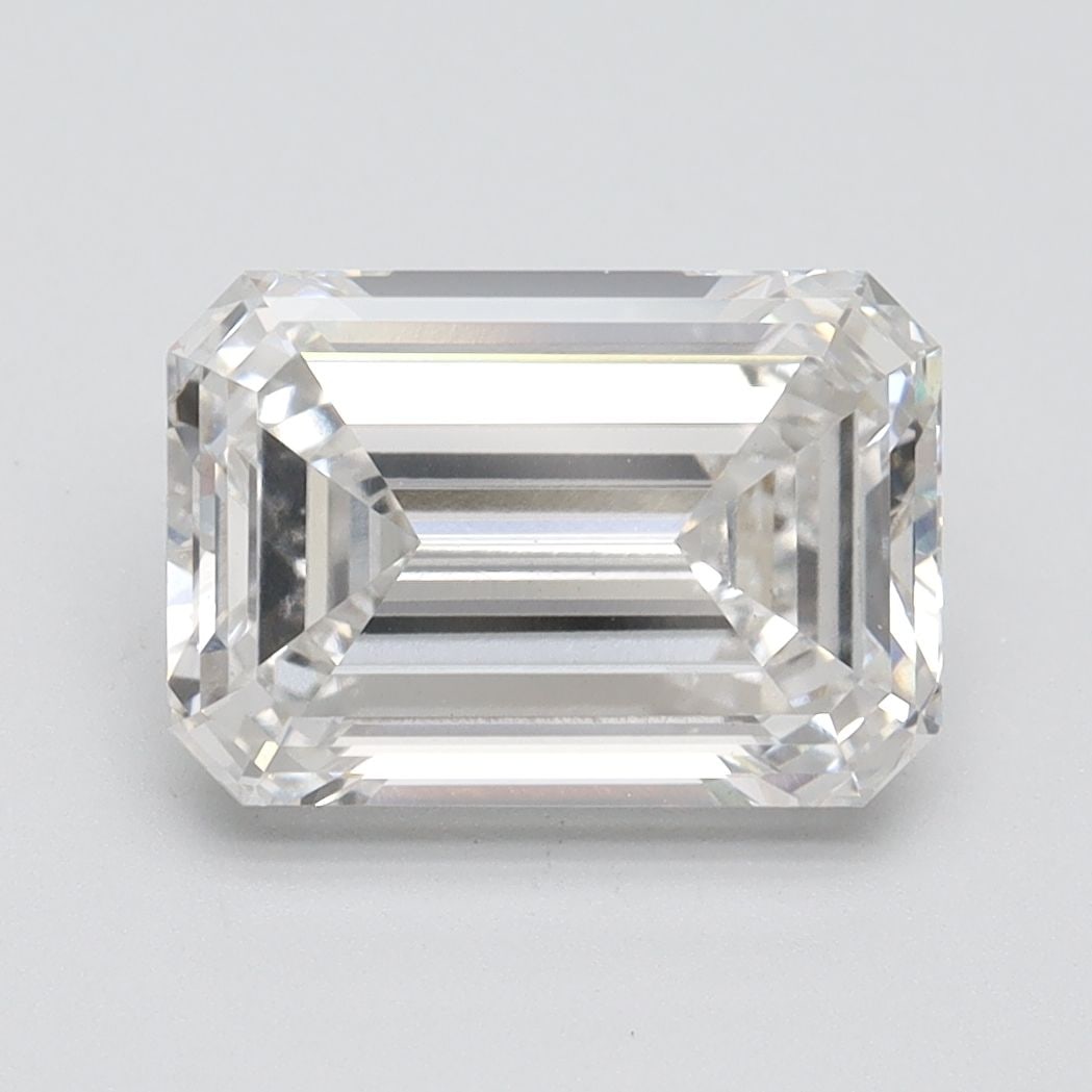 Loose Diamond - EMERALD 3.02ct G VS1: Loose Diamond - EMERALD 3.02ct G VS1 Source: This is a real non-mined Diamond that has been grown in a lab Shape: EMERALD Carats: 3.02 Color: G Clarity: VS1 Certification: IGI Video: