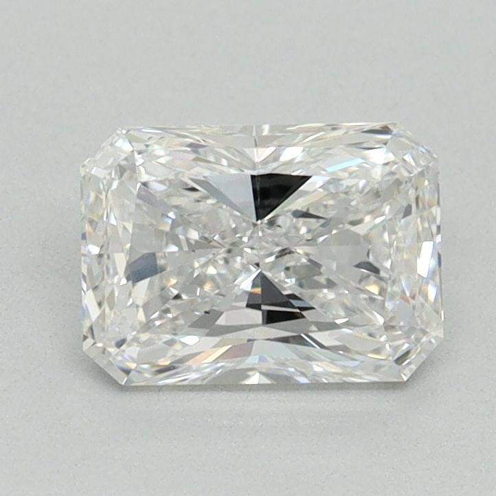 Loose Diamond - RADIANT 1.01ct D VS1: Loose Diamond - RADIANT 1.01ct D VS1 Source: This is a real non-mined Diamond that has been grown in a lab Shape: RADIANT Carats: 1.01 Color: D Clarity: VS1 Certification: IGI Video: