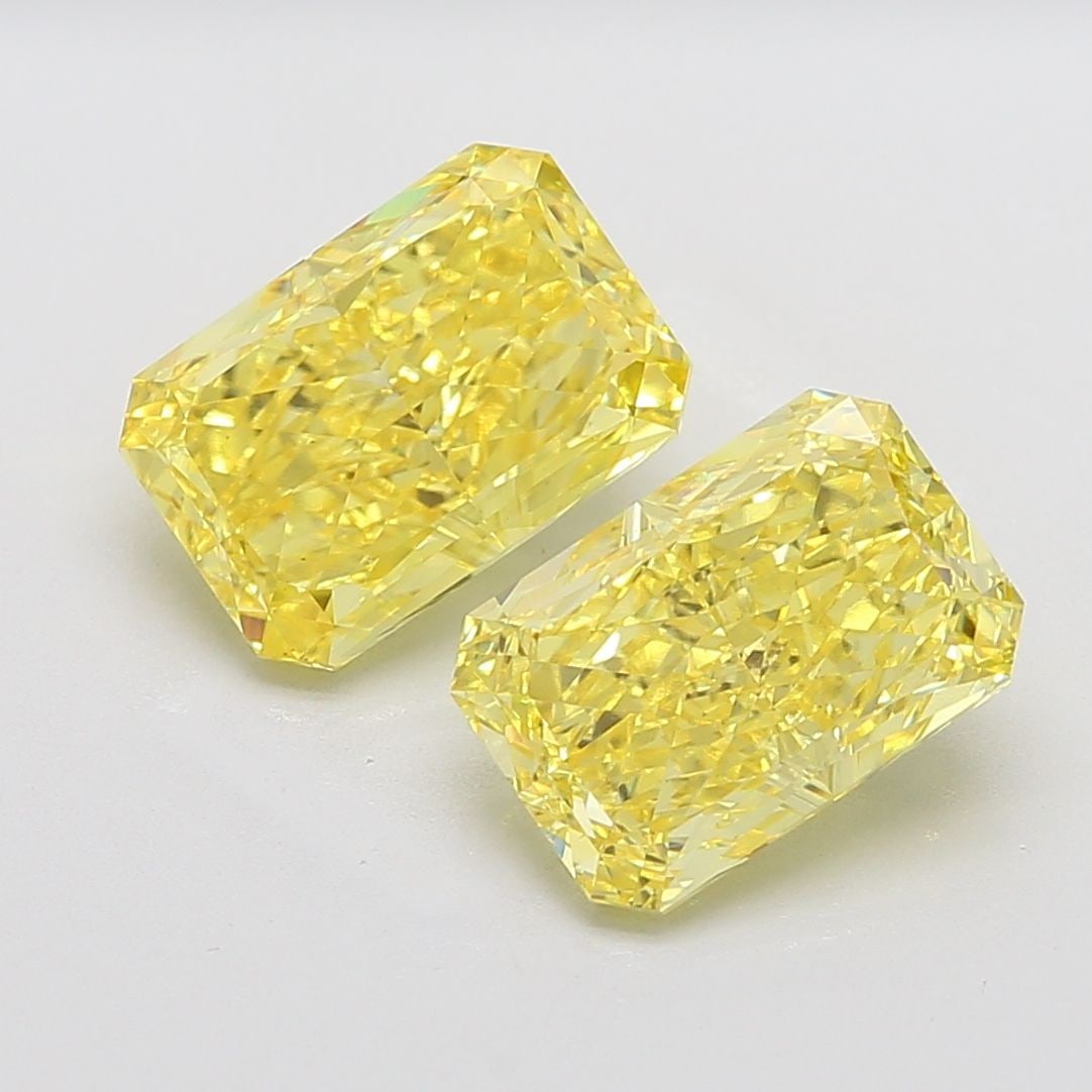 Loose Diamond - RADIANT 4.02ct Fancy Vivid Yellow VS1: Loose Diamond - RADIANT 4.02ct Fancy Vivid Yellow VS1 Source: This is a real non-mined Diamond that has been grown in a lab Shape: RADIANT Carats: 4.02 Color: Fancy Vivid Yellow Certification: IGI Vid