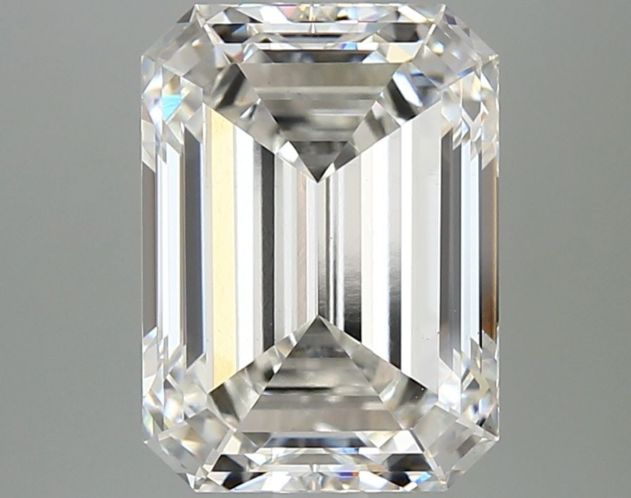Loose Diamond - EMERALD 5.1ct F VS1: Loose Diamond - EMERALD 5.1ct F VS1 Source: This is a real non-mined Diamond that has been grown in a lab Shape: EMERALD Carats: 5.1 Color: F Clarity: VS1 Certification: IGI Video: