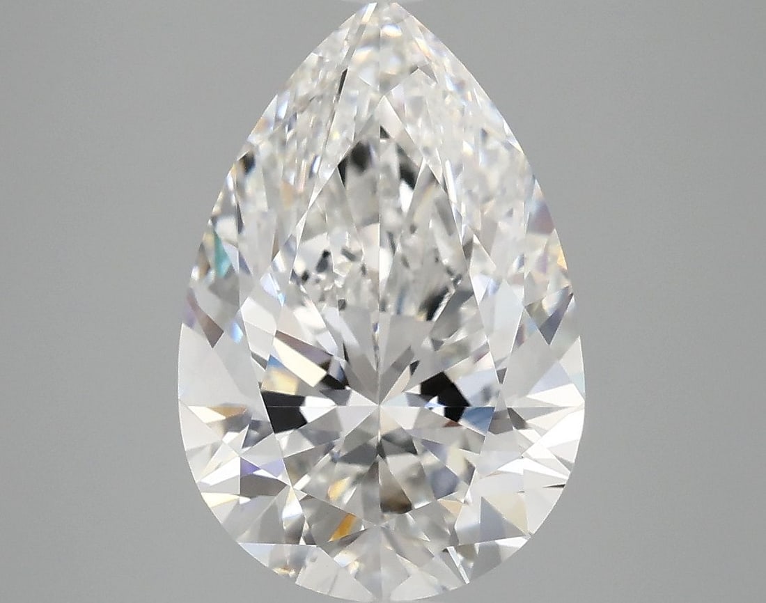 Loose Diamond - PEAR 4.07ct F VS1: Loose Diamond - PEAR 4.07ct F VS1 Source: This is a real non-mined Diamond that has been grown in a lab Shape: PEAR Carats: 4.07 Color: F Clarity: VS1 Certification: IGI Additional images available up
