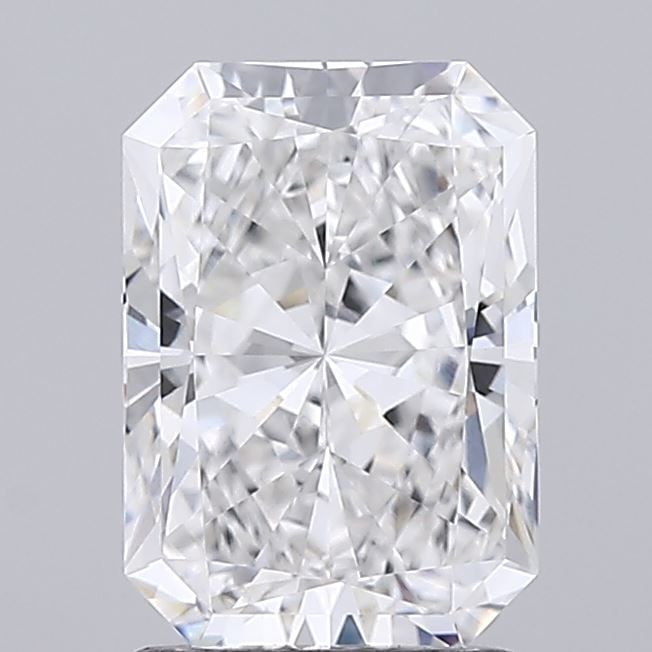 Loose Diamond - RADIANT 1.75ct D VVS2: Loose Diamond - RADIANT 1.75ct D VVS2 Source: This is a real non-mined Diamond that has been grown in a lab Shape: RADIANT Carats: 1.75 Color: D Clarity: VVS2 Certification: IGI Video: