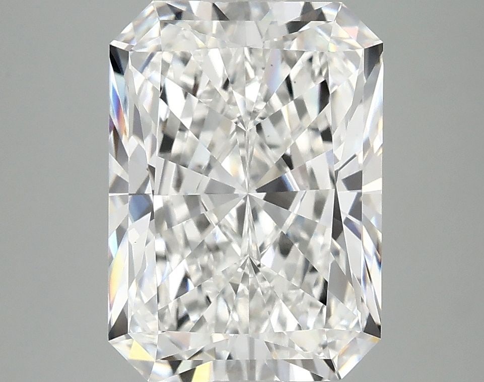 Loose Diamond - RADIANT 4.07ct E VS1: Loose Diamond - RADIANT 4.07ct E VS1 Source: This is a real non-mined Diamond that has been grown in a lab Shape: RADIANT Carats: 4.07 Color: E Clarity: VS1 Certification: IGI Video: