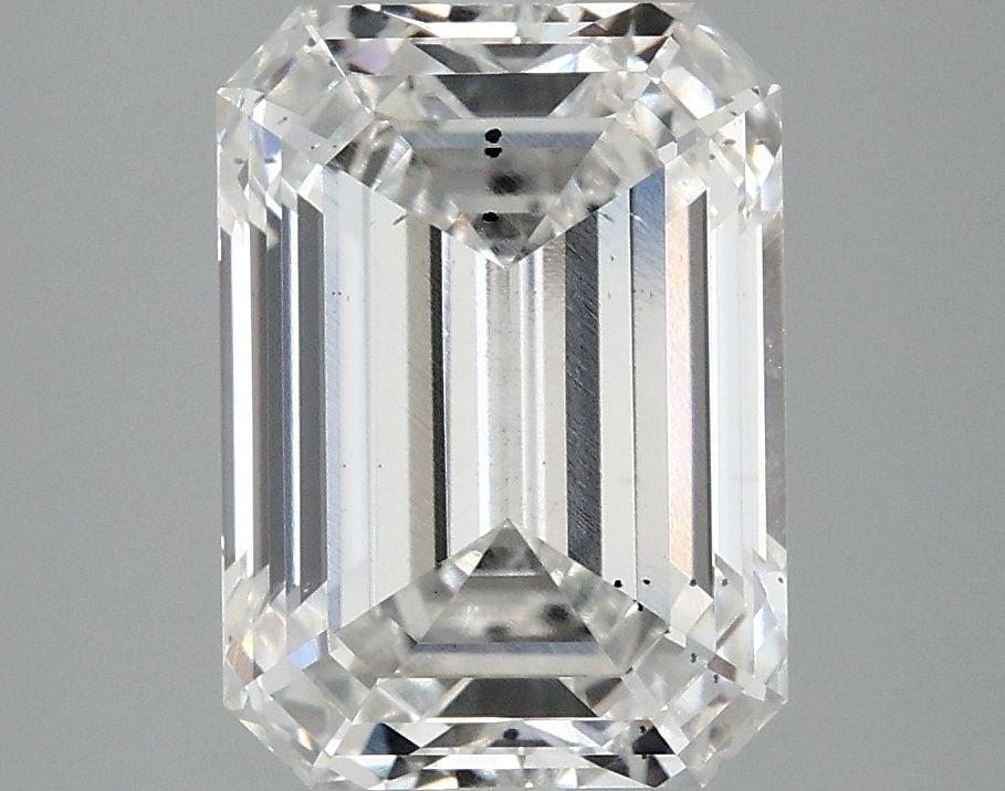 Loose Diamond - EMERALD 4.07ct F SI1: Loose Diamond - EMERALD 4.07ct F SI1 Source: This is a real non-mined Diamond that has been grown in a lab Shape: EMERALD Carats: 4.07 Color: F Clarity: SI1 Certification: IGI Video: