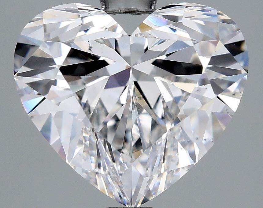 Loose Diamond - HEART 3.02ct E VS1: Loose Diamond - HEART 3.02ct E VS1 Source: This is a real non-mined Diamond that has been grown in a lab Shape: HEART Carats: 3.02 Color: E Clarity: VS1 Certification: HRD Video: