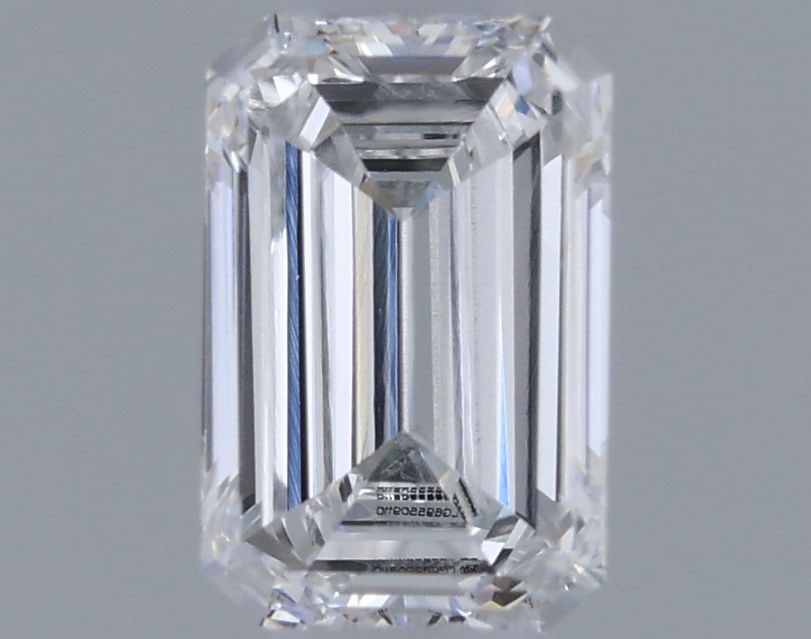 Loose Diamond - EMERALD 0.34ct D VVS2: Loose Diamond - EMERALD 0.34ct D VVS2 Source: This is a real non-mined Diamond that has been grown in a lab Shape: EMERALD Carats: 0.34 Color: D Clarity: VVS2 Certification: IGI Video: