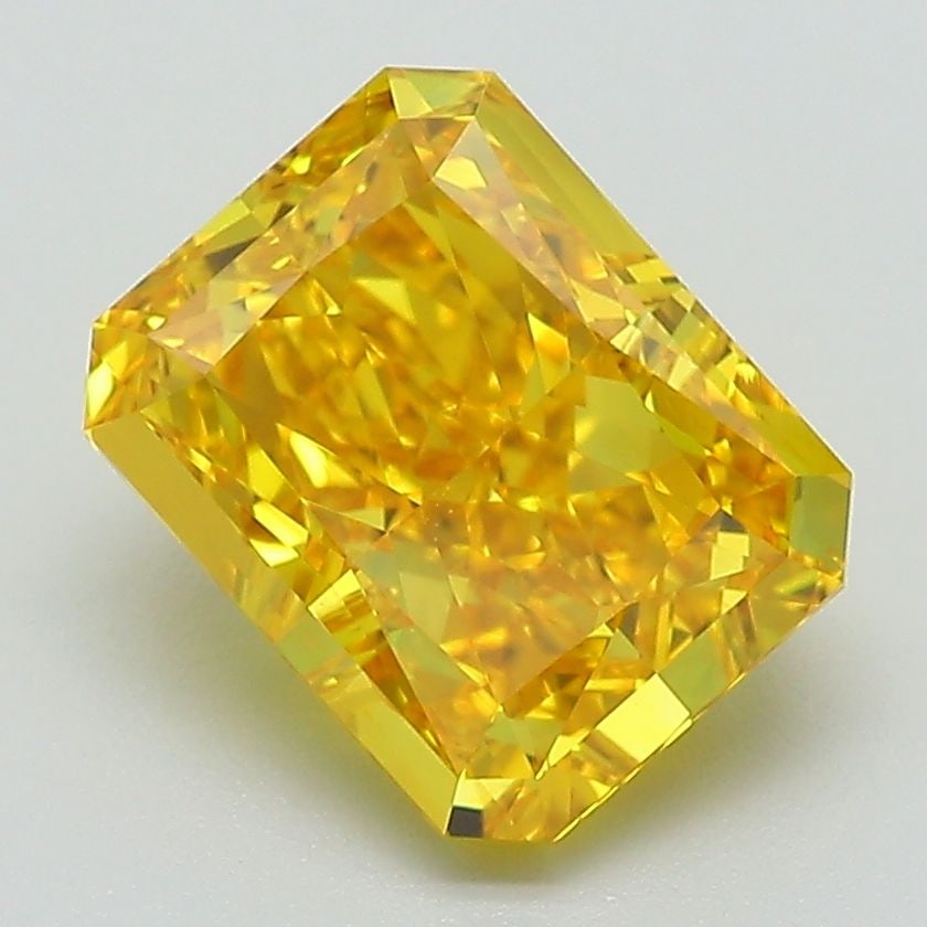 Loose Diamond - RADIANT 3.06ct Fancy Vivid Yellow VS1: Loose Diamond - RADIANT 3.06ct Fancy Vivid Yellow VS1 Source: This is a real non-mined Diamond that has been grown in a lab Shape: RADIANT Carats: 3.06 Color: Fancy Vivid Yellow Certification: IGI Vid