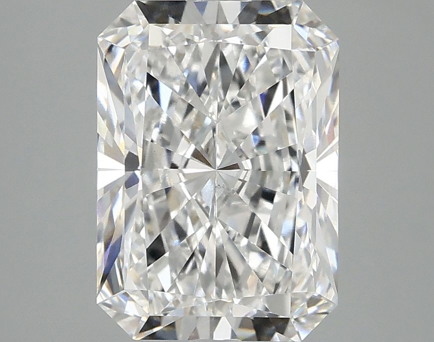 Loose Diamond - RADIANT 3.09ct E VS1: Loose Diamond - RADIANT 3.09ct E VS1 Source: This is a real non-mined Diamond that has been grown in a lab Shape: RADIANT Carats: 3.09 Color: E Clarity: VS1 Certification: IGI Video:
