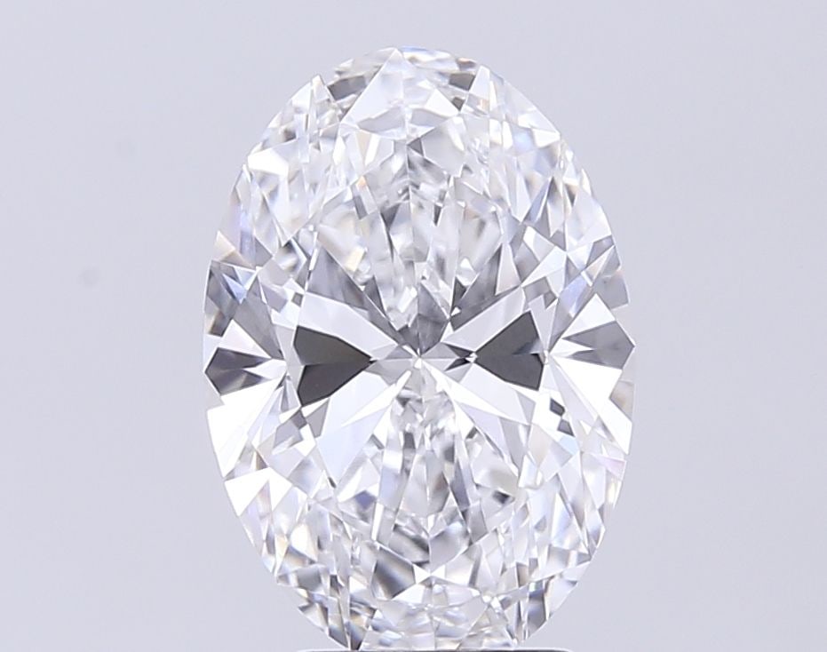 Loose Diamond - OVAL 3.92ct D VVS1: Loose Diamond - OVAL 3.92ct D VVS1 Source: This is a real non-mined Diamond that has been grown in a lab Shape: OVAL Carats: 3.92 Color: D Clarity: VVS1 Certification: IGI Additional images available 