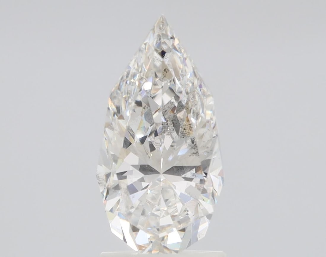 Loose Diamond - PEAR 2.2ct F VS2: Loose Diamond - PEAR 2.2ct F VS2 Source: This is a real non-mined Diamond that has been grown in a lab Shape: PEAR Carats: 2.2 Color: F Clarity: VS2 Certification: NONE Video: