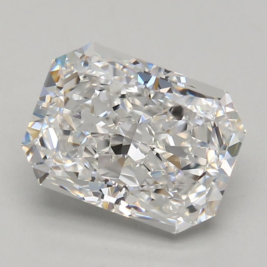 Loose Diamond - RADIANT 3.18ct E IF: Loose Diamond - RADIANT 3.18ct E IF Source: This is a real non-mined Diamond that has been grown in a lab Shape: RADIANT Carats: 3.18 Color: E Clarity: IF Certification: GIA Video:
