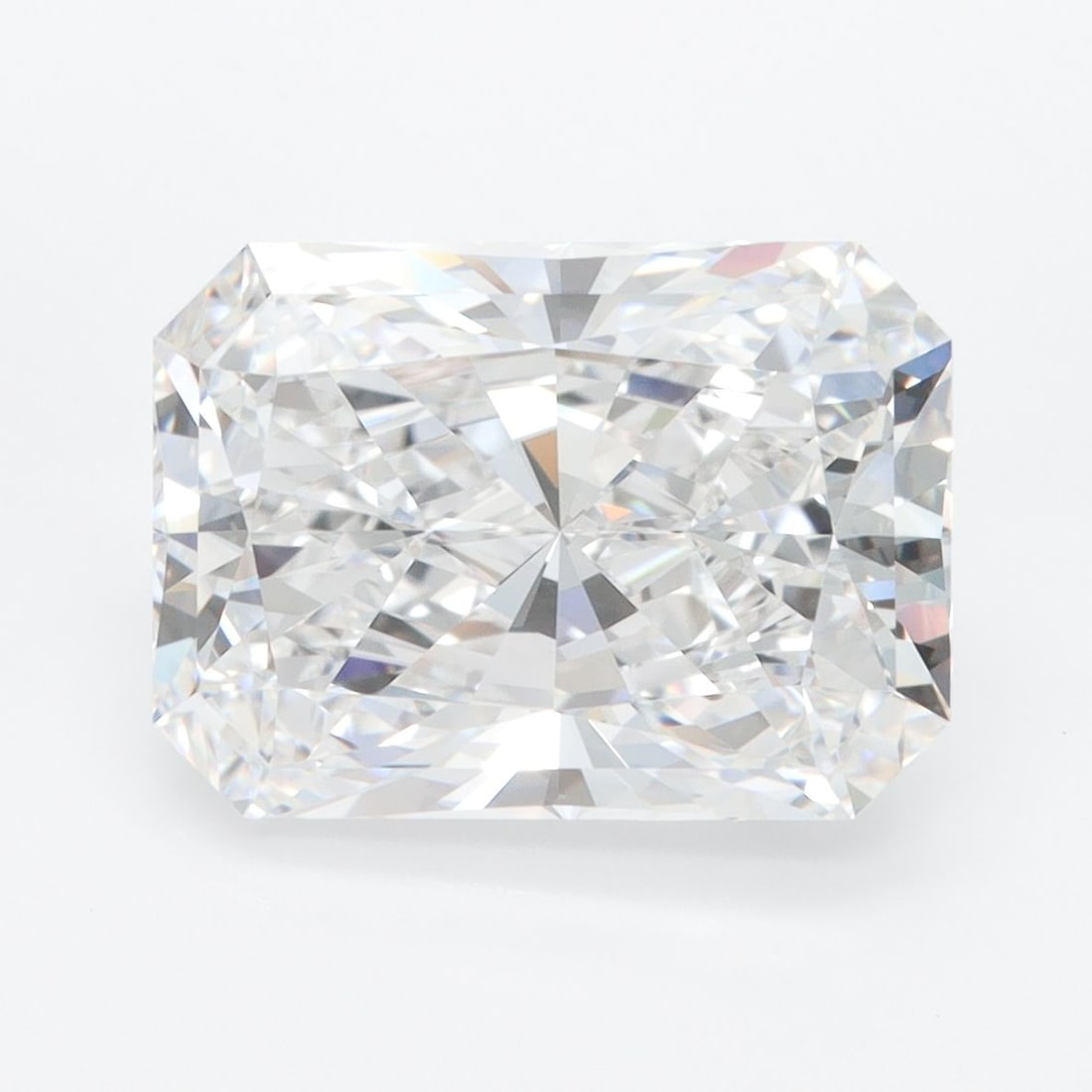 Loose Diamond - RADIANT 5.1ct D VVS1: Loose Diamond - RADIANT 5.1ct D VVS1 Source: This is a real non-mined Diamond that has been grown in a lab Shape: RADIANT Carats: 5.1 Color: D Clarity: VVS1 Certification: GIA Video: