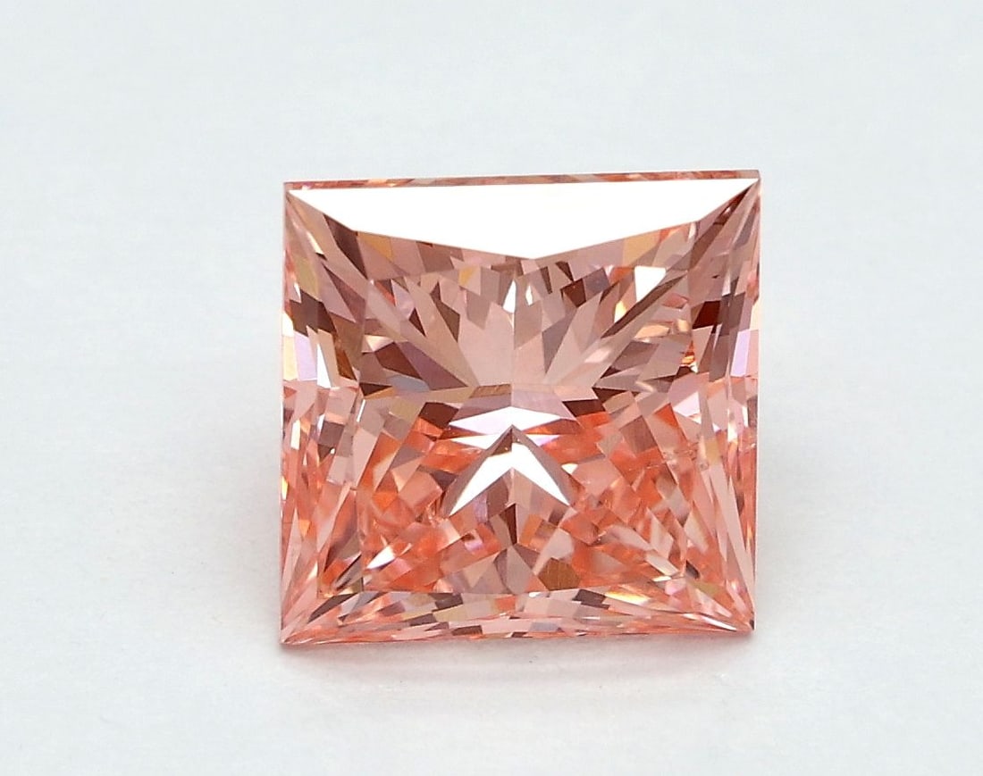 Loose Diamond - PRINCESS 1.83ct Fancy Vivid Pink SI1: Loose Diamond - PRINCESS 1.83ct Fancy Vivid Pink SI1 Source: This is a real non-mined Diamond that has been grown in a lab Shape: PRINCESS Carats: 1.83 Color: Fancy Vivid Pink Certification: IGI Video