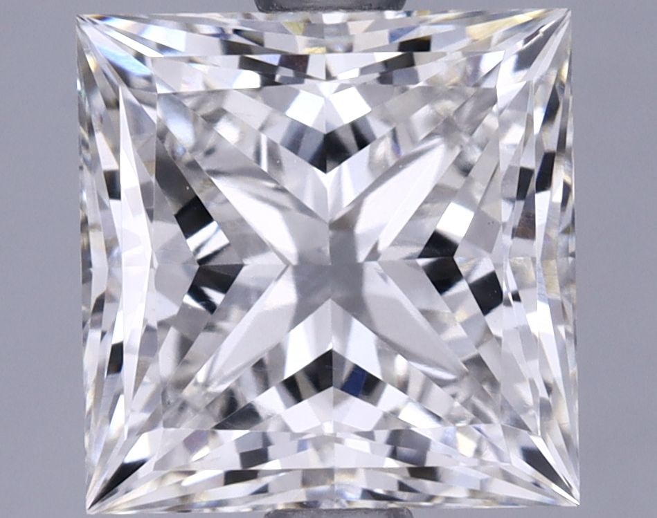 Loose Diamond - PRINCESS 2.18ct G VVS2: Loose Diamond - PRINCESS 2.18ct G VVS2 Source: This is a real non-mined Diamond that has been grown in a lab Shape: PRINCESS Carats: 2.18 Color: G Clarity: VVS2 Certification: IGI Video: Video Link