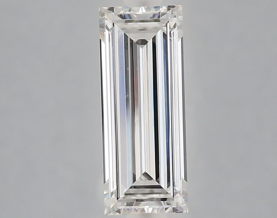 Loose Diamond - BAGUETTE 1.1ct E VS1: Loose Diamond - BAGUETTE 1.1ct E VS1 Source: This is a real non-mined Diamond that has been grown in a lab Shape: BAGUETTE Carats: 1.1 Color: E Clarity: VS1 Certification: NONE Video: