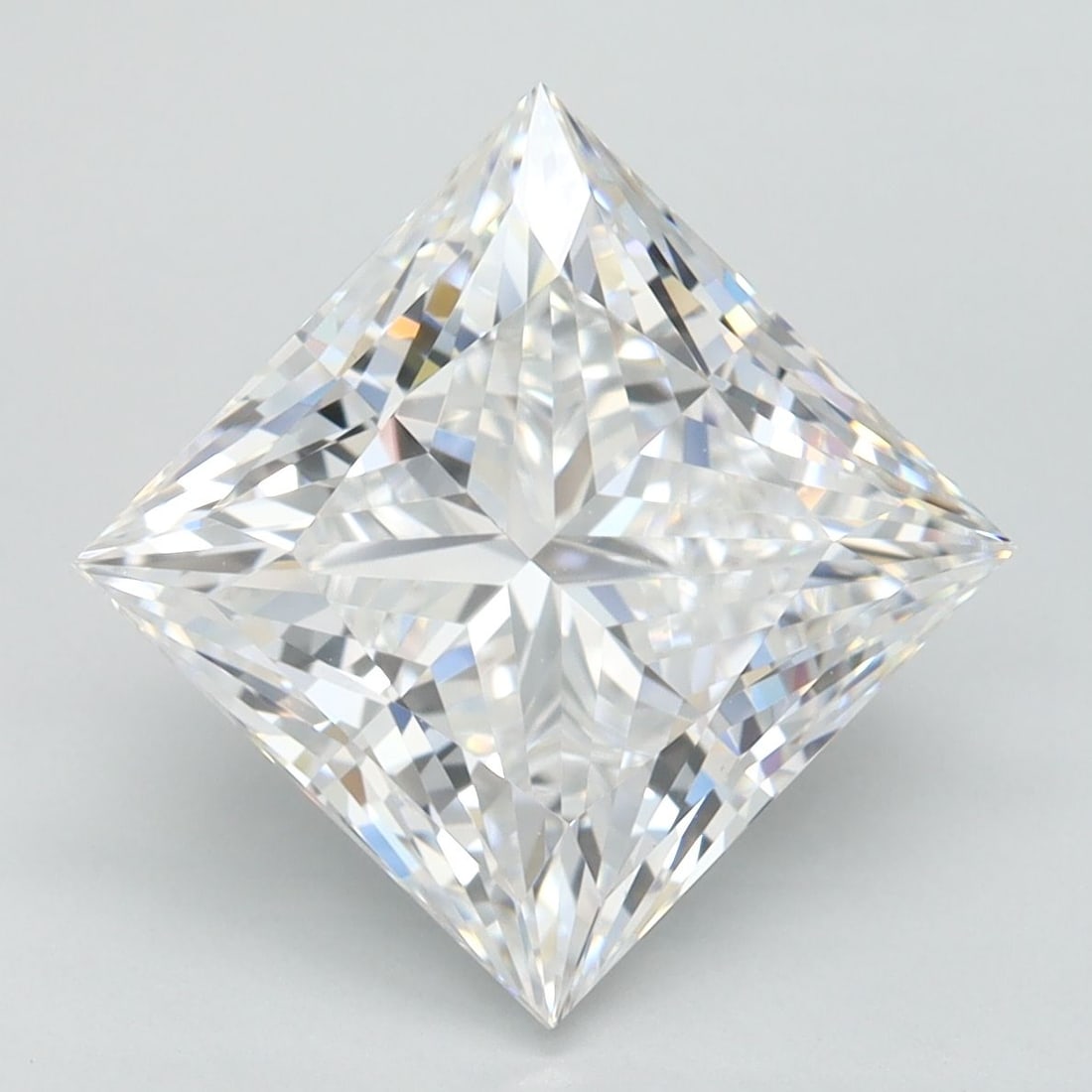 Loose Diamond - PRINCESS 4.09ct D FL: Loose Diamond - PRINCESS 4.09ct D FL Source: This is a real non-mined Diamond that has been grown in a lab Shape: PRINCESS Carats: 4.09 Color: D Clarity: FL Certification: IGI Video: