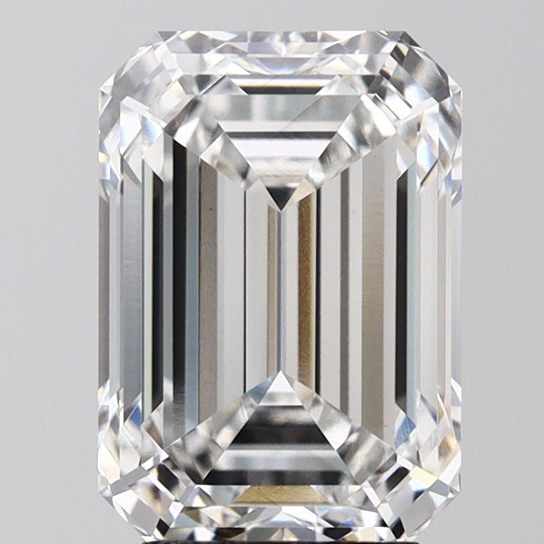 Loose Diamond - EMERALD 4.05ct E VS1: Loose Diamond - EMERALD 4.05ct E VS1 Source: This is a real non-mined Diamond that has been grown in a lab Shape: EMERALD Carats: 4.05 Color: E Clarity: VS1 Certification: IGI Video: