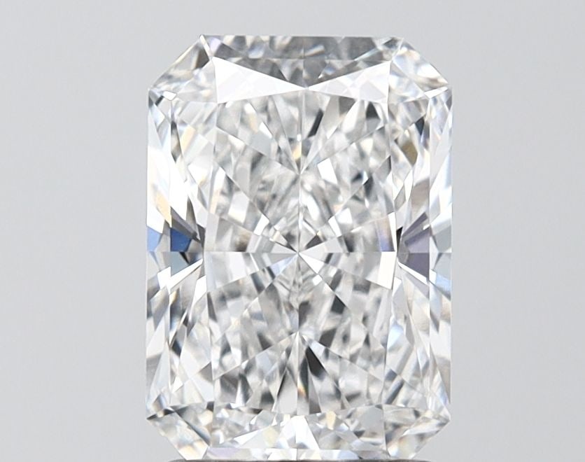 Loose Diamond - RADIANT 2.13ct D VVS2: Loose Diamond - RADIANT 2.13ct D VVS2 Source: This is a real non-mined Diamond that has been grown in a lab Shape: RADIANT Carats: 2.13 Color: D Clarity: VVS2 Certification: IGI Video: