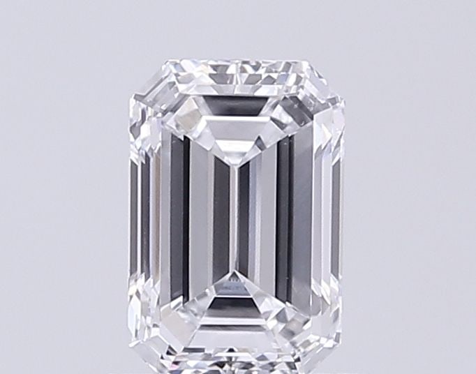 Loose Diamond - EMERALD 0.7ct D VS2: Loose Diamond - EMERALD 0.7ct D VS2 Source: This is a real non-mined Diamond that has been grown in a lab Shape: EMERALD Carats: 0.7 Color: D Clarity: VS2 Certification: IGI Video: