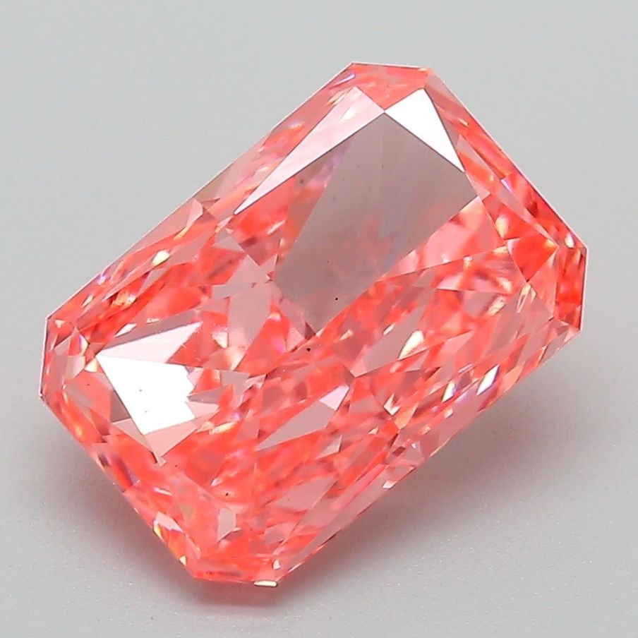 Loose Diamond - RADIANT 3.05ct Fancy Vivid Pink VS2: Loose Diamond - RADIANT 3.05ct Fancy Vivid Pink VS2 Source: This is a real non-mined Diamond that has been grown in a lab Shape: RADIANT Carats: 3.05 Color: Fancy Vivid Pink Certification: IGI Video: