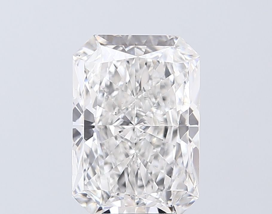 Loose Diamond - RADIANT 3.54ct F VS2: Loose Diamond - RADIANT 3.54ct F VS2 Source: This is a real non-mined Diamond that has been grown in a lab Shape: RADIANT Carats: 3.54 Color: F Clarity: VS2 Certification: IGI Video: