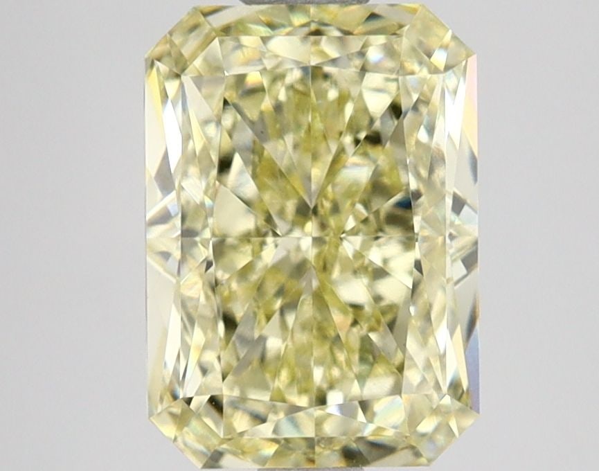 Loose Diamond - RADIANT 2.63ct Fancy Yellow VVS2: Loose Diamond - RADIANT 2.63ct Fancy Yellow VVS2 Source: This is a real non-mined Diamond that has been grown in a lab Shape: RADIANT Carats: 2.63 Color: Fancy Yellow Certification: IGI Video: