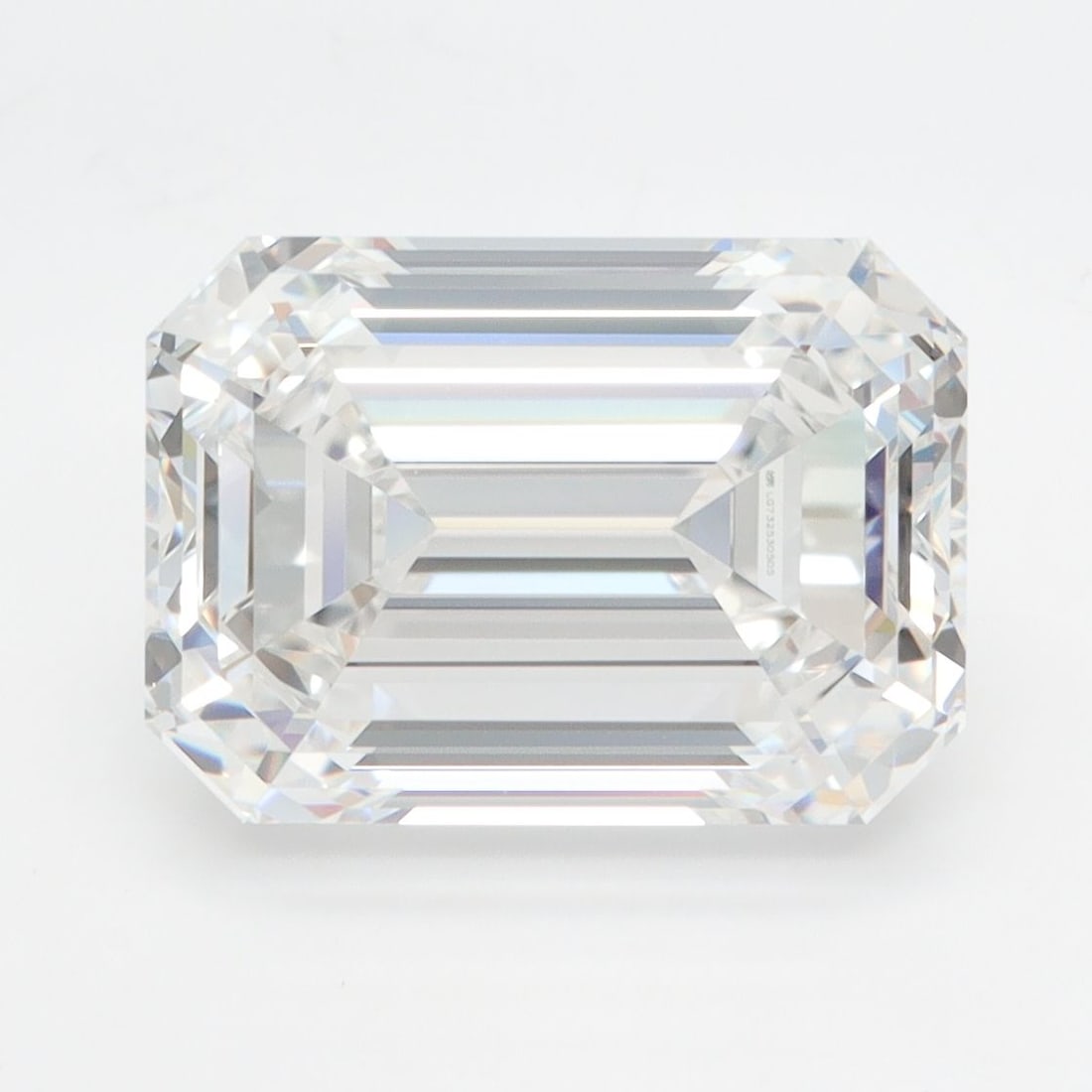 Loose Diamond - EMERALD 5.43ct E IF: Loose Diamond - EMERALD 5.43ct E IF Source: This is a real non-mined Diamond that has been grown in a lab Shape: EMERALD Carats: 5.43 Color: E Clarity: IF Certification: IGI Video: