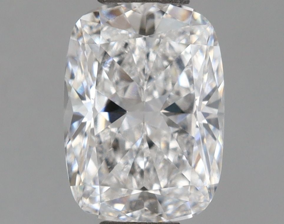 Loose Diamond - CUSHION BRILLIANT 1.11ct D VVS2: Loose Diamond - CUSHION BRILLIANT 1.11ct D VVS2 Source: This is a real non-mined Diamond that has been grown in a lab Shape: CUSHION BRILLIANT Carats: 1.11 Color: D Clarity: VVS2 Certification: IGI Vi