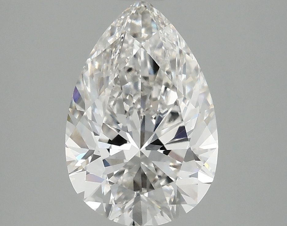 Loose Diamond - PEAR 2.5ct G VS1: Loose Diamond - PEAR 2.5ct G VS1 Source: This is a real non-mined Diamond that has been grown in a lab Shape: PEAR Carats: 2.5 Color: G Clarity: VS1 Certification: IGI Video: