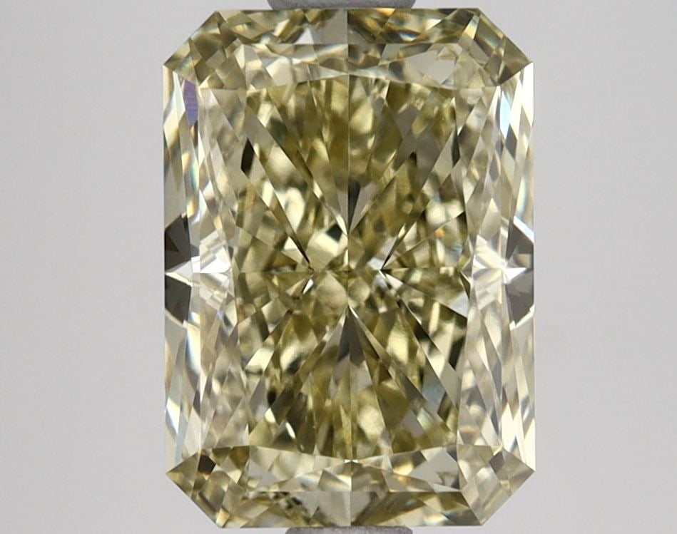 Loose Diamond - RADIANT 2.56ct Fancy Yellow VVS2: Loose Diamond - RADIANT 2.56ct Fancy Yellow VVS2 Source: This is a real non-mined Diamond that has been grown in a lab Shape: RADIANT Carats: 2.56 Color: Fancy Yellow Certification: IGI Video: