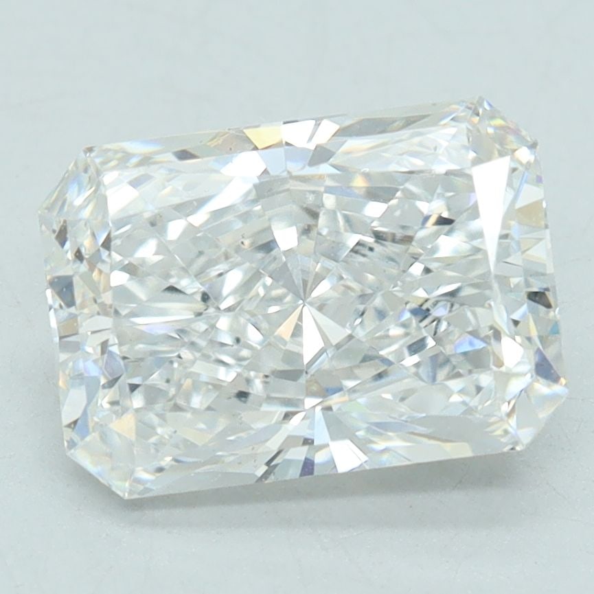 Loose Diamond - RADIANT 1.82ct D VS2: Loose Diamond - RADIANT 1.82ct D VS2 Source: This is a real non-mined Diamond that has been grown in a lab Shape: RADIANT Carats: 1.82 Color: D Clarity: VS2 Certification: IGI Video: