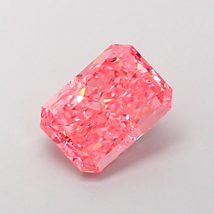 Loose Diamond - RADIANT 1.81ct Fancy Vivid Pink VVS2: Loose Diamond - RADIANT 1.81ct Fancy Vivid Pink VVS2 Source: This is a real non-mined Diamond that has been grown in a lab Shape: RADIANT Carats: 1.81 Color: Fancy Vivid Pink Certification: IGI Video: