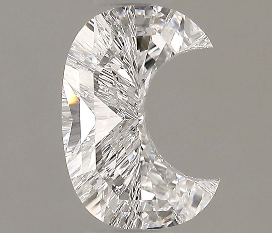 Loose Diamond - OTHER 0.52ct E VS1: Loose Diamond - OTHER 0.52ct E VS1 Source: This is a real non-mined Diamond that has been grown in a lab Shape: OTHER Carats: 0.52 Color: E Clarity: VS1 Certification: NONE Video: