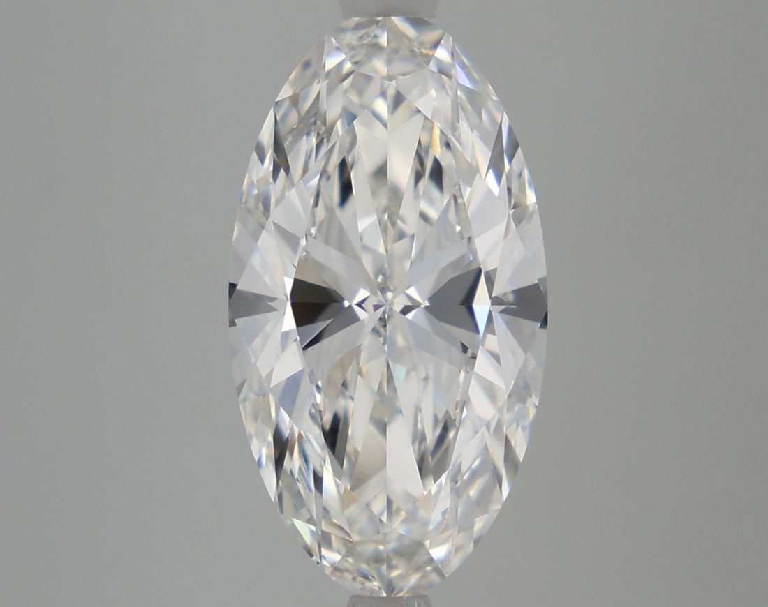 Loose Diamond - OVAL 4.06ct F VVS2: Loose Diamond - OVAL 4.06ct F VVS2 Source: This is a real non-mined Diamond that has been grown in a lab Shape: OVAL Carats: 4.06 Color: F Clarity: VVS2 Certification: IGI Video: