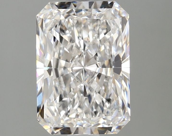 Loose Diamond - RADIANT 2.1ct E VS1: Loose Diamond - RADIANT 2.1ct E VS1 Source: This is a real non-mined Diamond that has been grown in a lab Shape: RADIANT Carats: 2.1 Color: E Clarity: VS1 Certification: GIA Video: