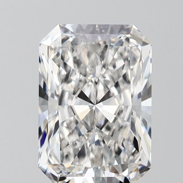 Loose Diamond - RADIANT 2.08ct E VVS2: Loose Diamond - RADIANT 2.08ct E VVS2 Source: This is a real non-mined Diamond that has been grown in a lab Shape: RADIANT Carats: 2.08 Color: E Clarity: VVS2 Certification: IGI Video: Video Link