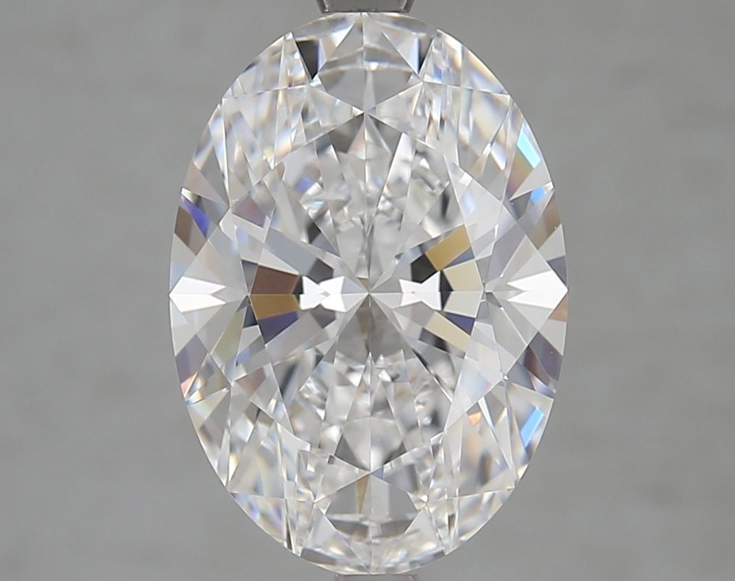 Loose Diamond - OVAL 4.71ct D VVS1: Loose Diamond - OVAL 4.71ct D VVS1 Source: This is a real non-mined Diamond that has been grown in a lab Shape: OVAL Carats: 4.71 Color: D Clarity: VVS1 Certification: GIA Video: