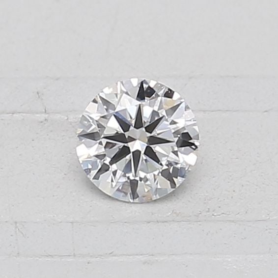 Loose Diamond - ROUND 0.31ct E VS2: Loose Diamond - ROUND 0.31ct E VS2 Source: This is a real non-mined Diamond that has been grown in a lab Shape: ROUND Carats: 0.31 Color: E Clarity: VS2 Certification: IGI Video: Video Link