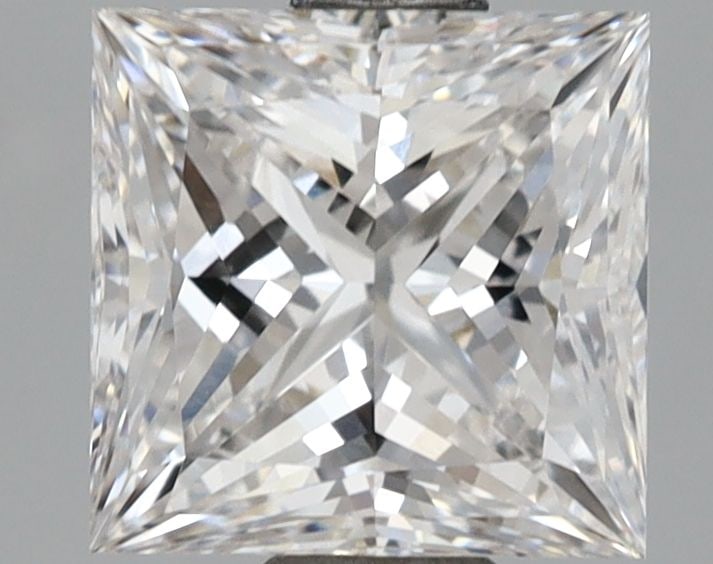 Loose Diamond - PRINCESS 1.56ct E VVS1: Loose Diamond - PRINCESS 1.56ct E VVS1 Source: This is a real non-mined Diamond that has been grown in a lab Shape: PRINCESS Carats: 1.56 Color: E Clarity: VVS1 Certification: IGI Video: