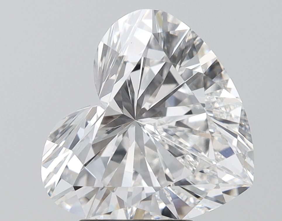 Loose Diamond - HEART 4.03ct D VVS2: Loose Diamond - HEART 4.03ct D VVS2 Source: This is a real non-mined Diamond that has been grown in a lab Shape: HEART Carats: 4.03 Color: D Clarity: VVS2 Certification: IGI Video: